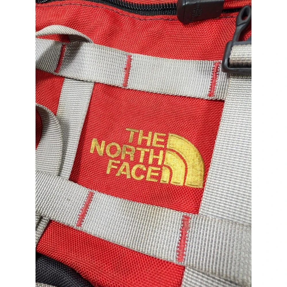 The North Face Vintage Fanny Pack Red Lumbar 17